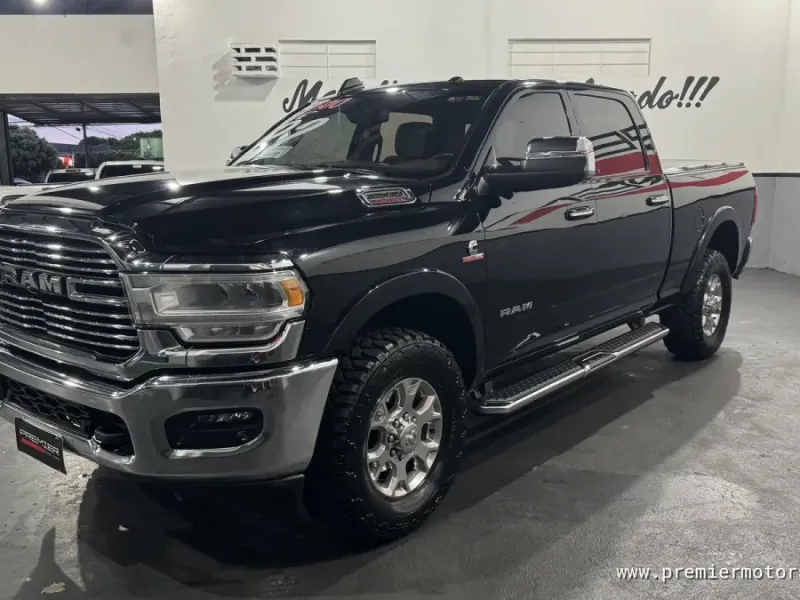 Foto do Ram LARAMIE 6.7 TDi 4x4 24v CD 4x4
